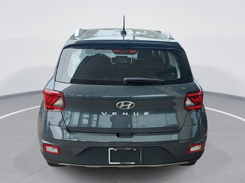 Certified 2026 Hyundai Venue SEL FWD image 6