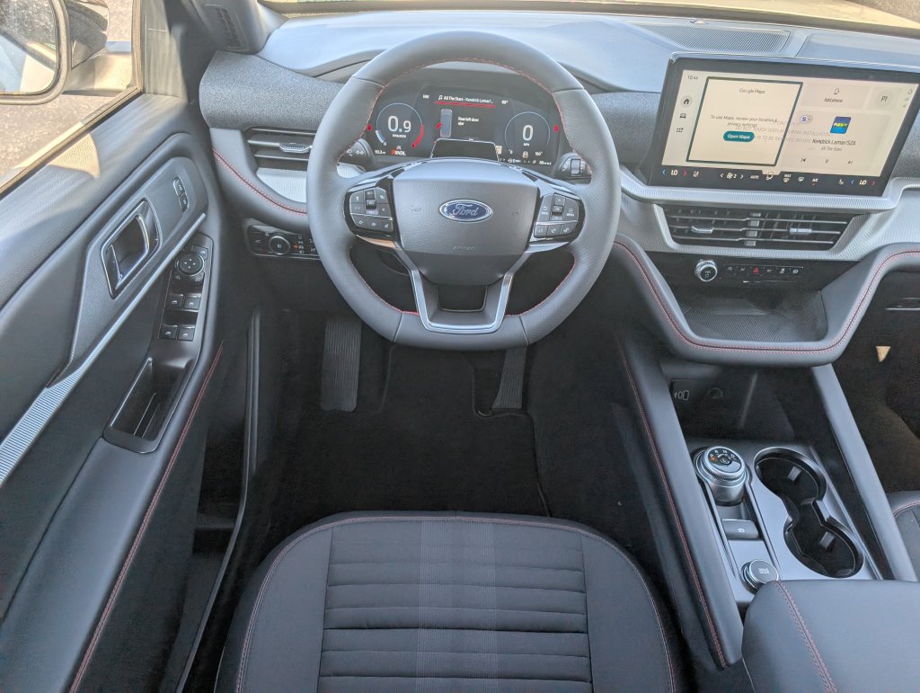 New 2026 Ford Explorer ST-Line RWD image 8