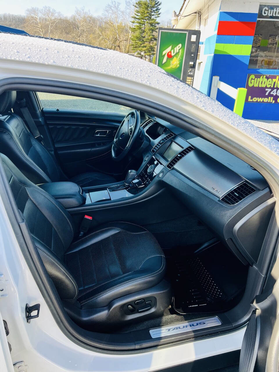 Used 2014 Ford Taurus SHO w/ Equipment Group 401A image 13