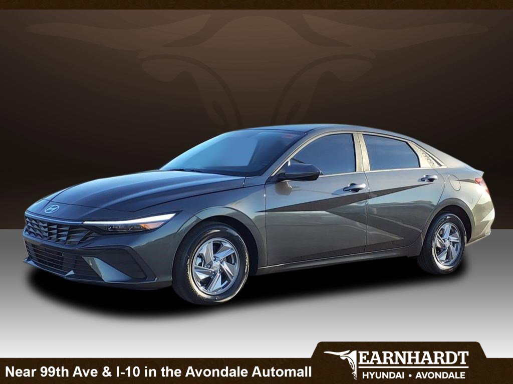 New 2026 Hyundai Elantra SE