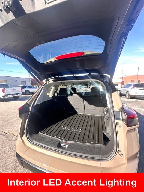 Certified 2025 Nissan Rogue SV w/ Rock Creek Premium Package image 12