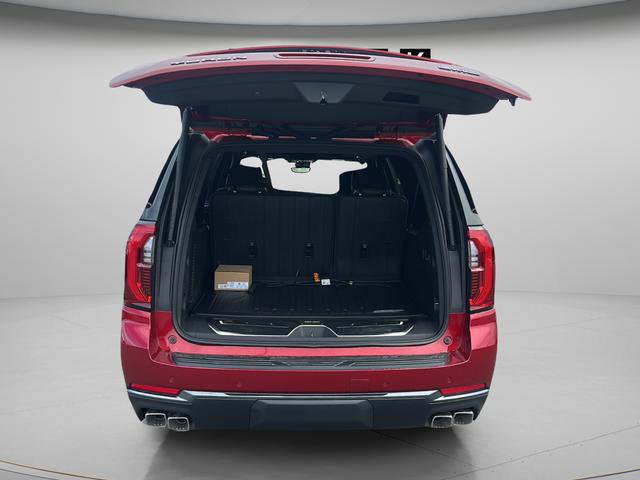 New 2026 GMC Yukon XL Denali Ultimate w/ LPO, Illumination Package image 12