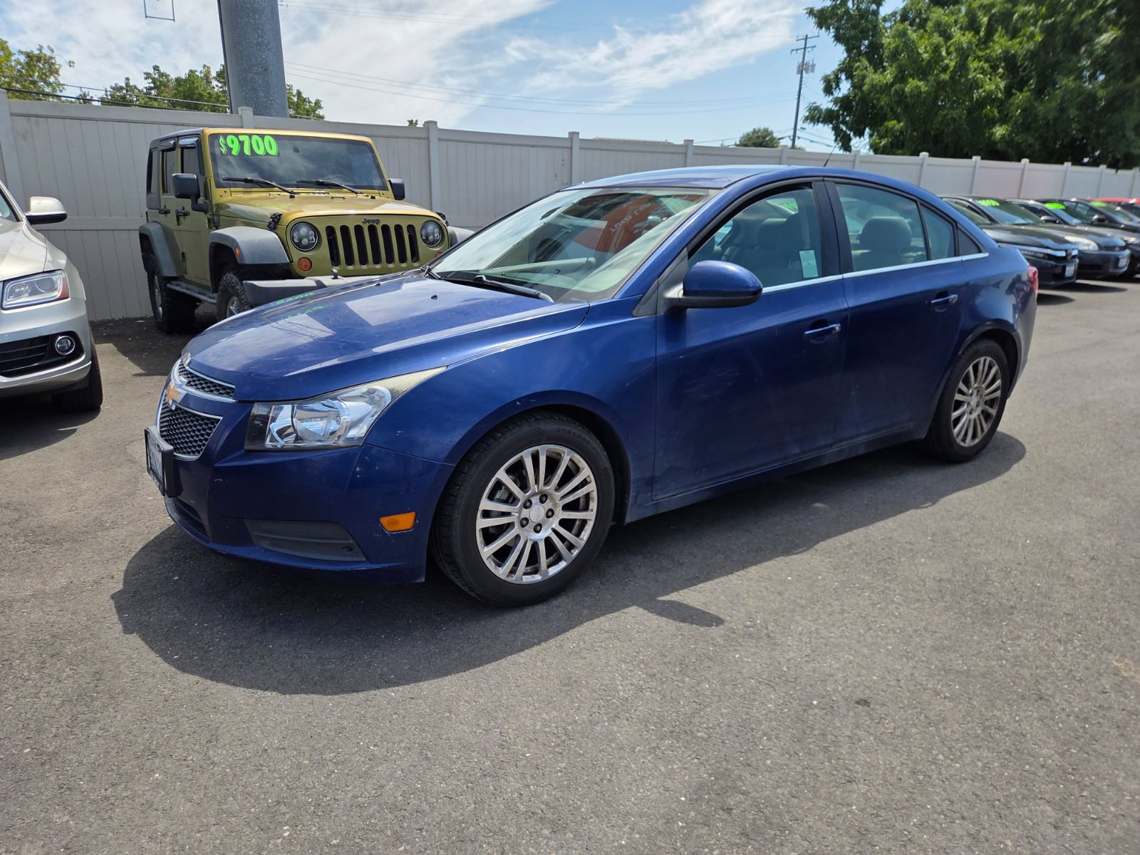 Used 2013 Chevrolet Cruze Eco FWD image 1