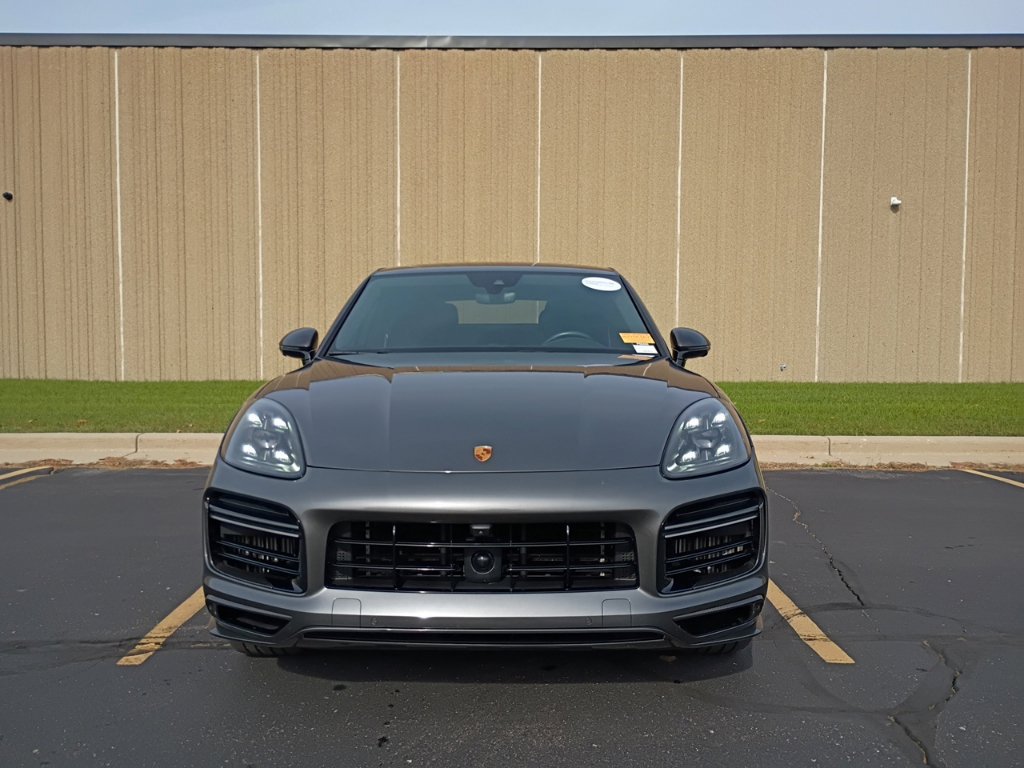 Certified 2022 Porsche Cayenne Turbo AWD/4WD image 9