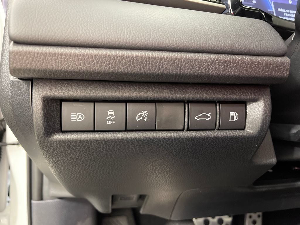 New 2026 Toyota Camry XSE FWD image 30