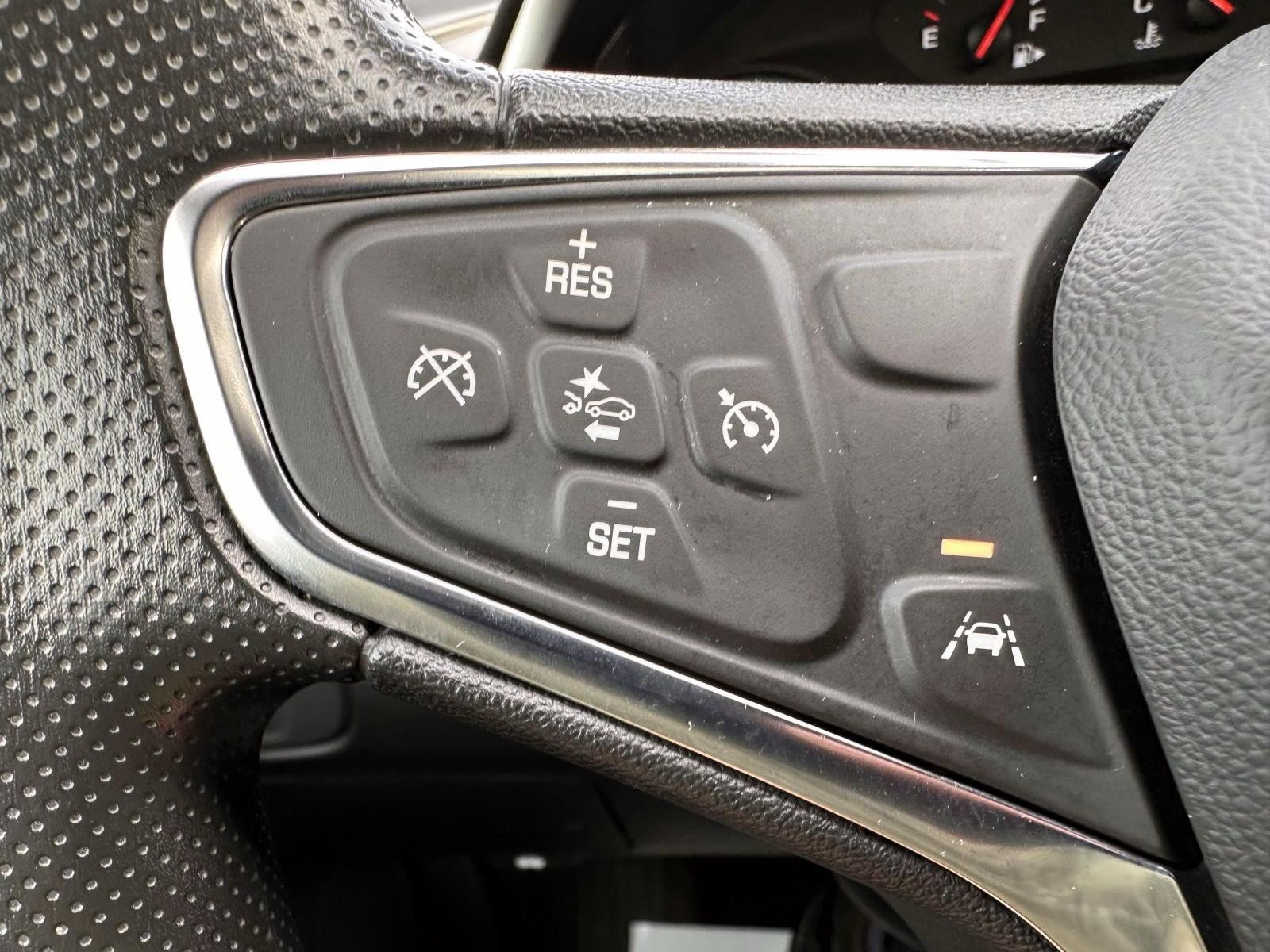 Used 2024 Chevrolet Malibu LT FWD image 16