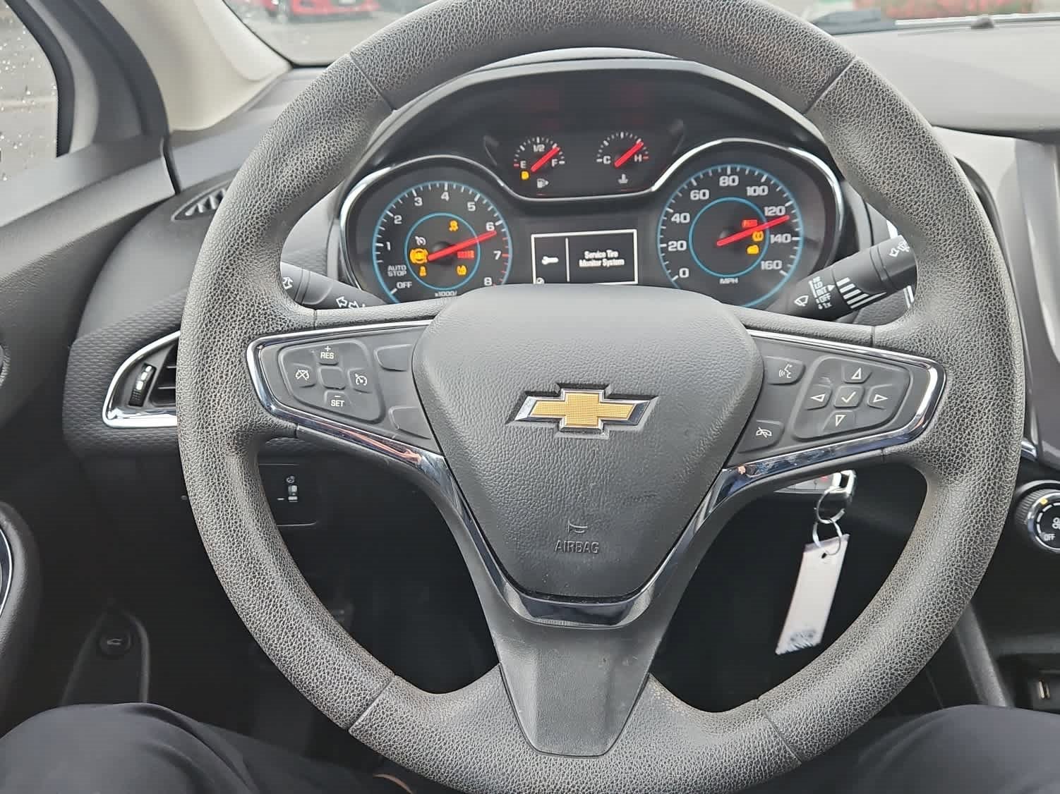 Used 2017 Chevrolet Cruze LT image 15