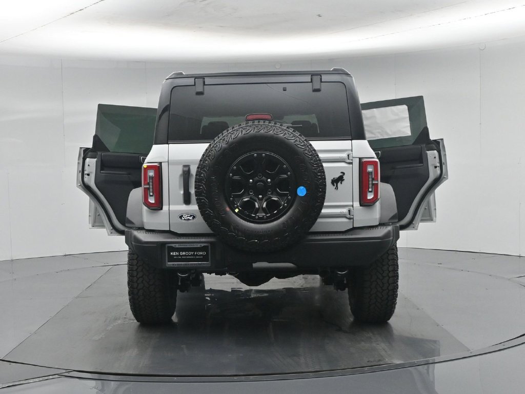 New 2026 Ford Bronco Badlands w/ Wildtrak Package AWD/4WD image 32