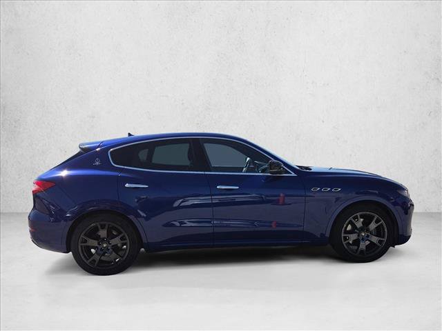 Used 2019 Maserati Levante AWD/4WD image 4