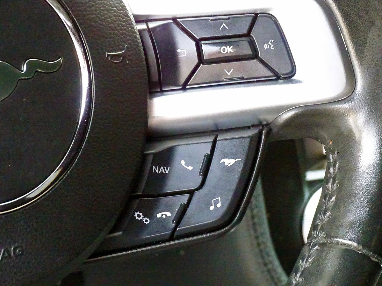 Used 2019 Ford Mustang GT Premium w/ Equipment Group 401A RWD image 30