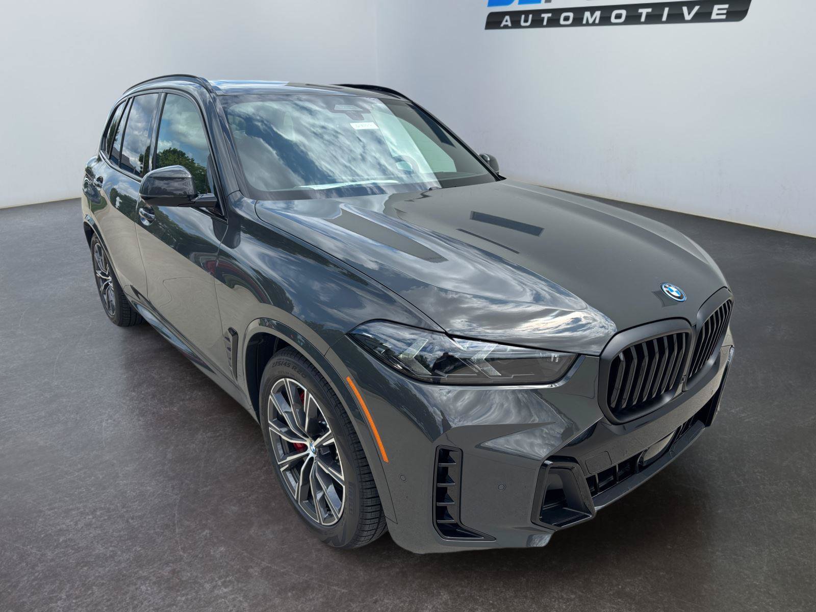 New 2026 BMW X5 xDrive50e w/ M Sport Package AWD/4WD image 11
