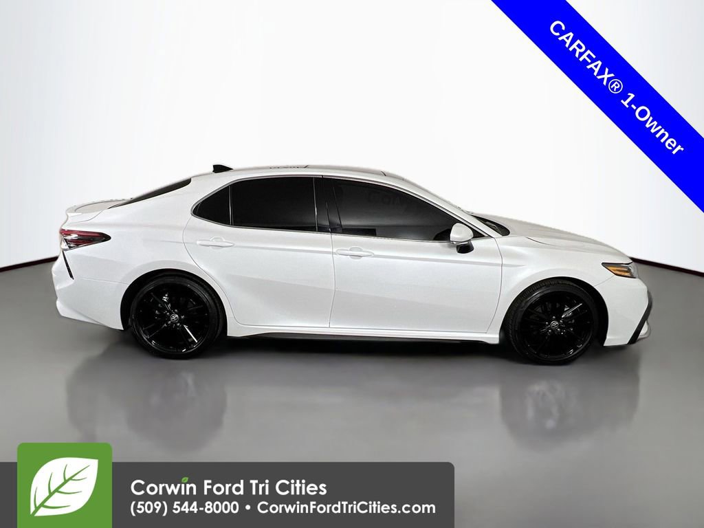 Used 2024 Toyota Camry XSE w/ Navigation Package image 18