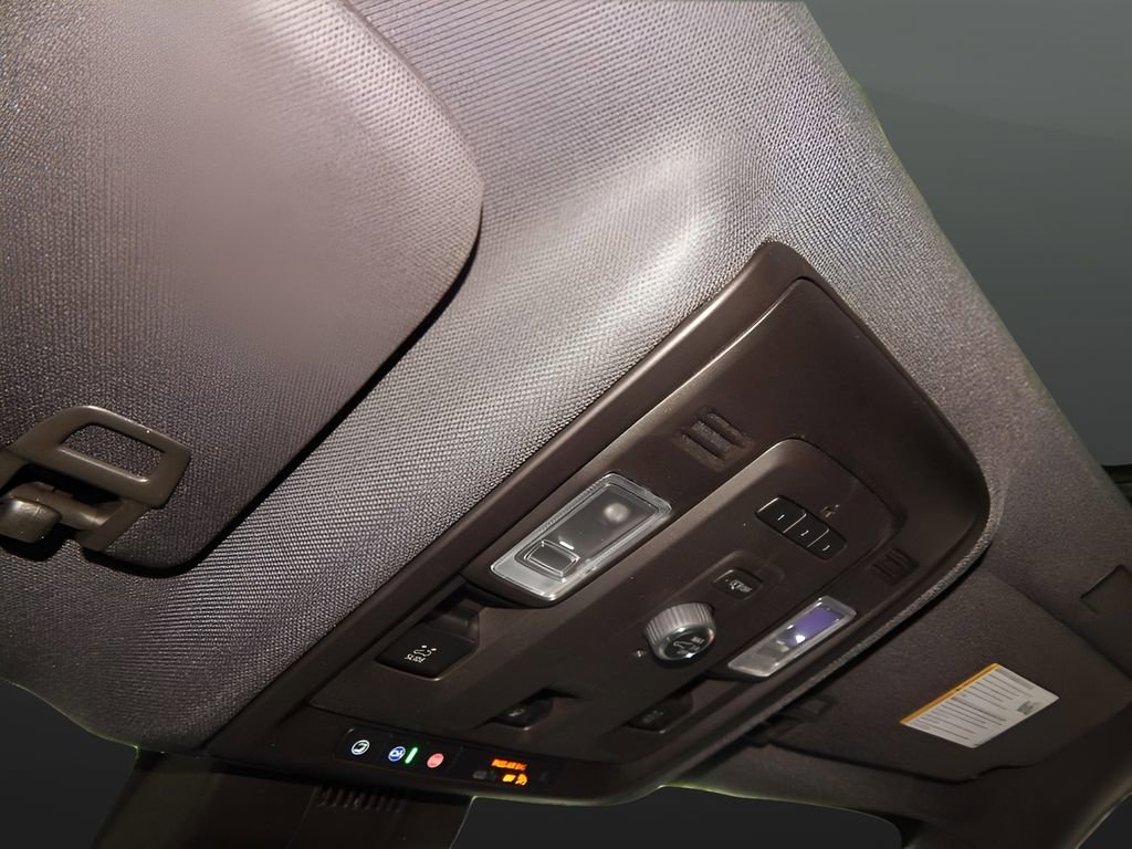 Used 2024 Chevrolet Tahoe LT AWD/4WD image 26