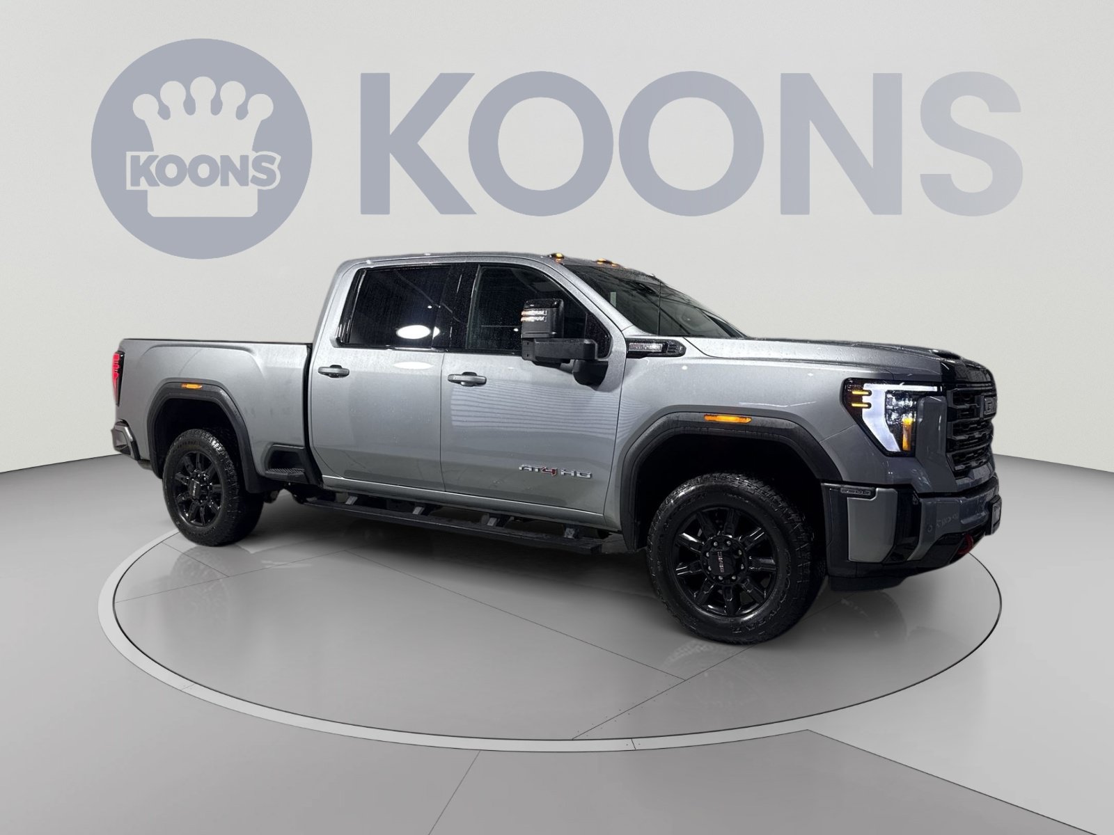 Used 2025 GMC Sierra 2500 AT4 w/ AT4 Preferred Package AWD/4WD image 2