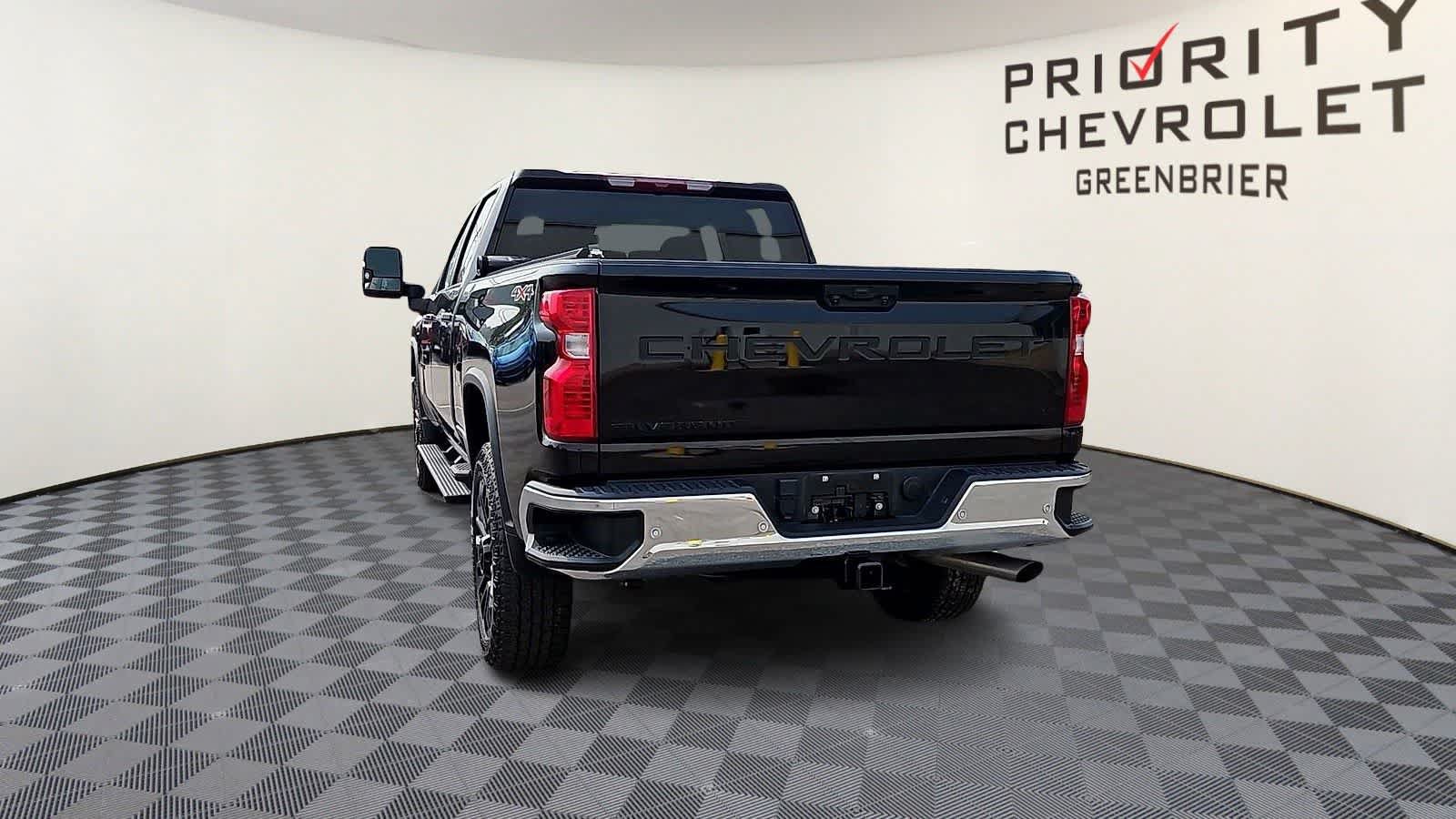Used 2024 Chevrolet Silverado 2500 LT w/ All Star Edition AWD/4WD image 7