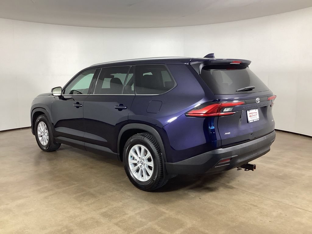 Used 2024 Toyota Grand Highlander AWD image 15