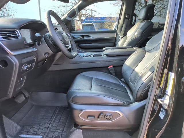 Certified 2024 Jeep Wagoneer Series II image 18