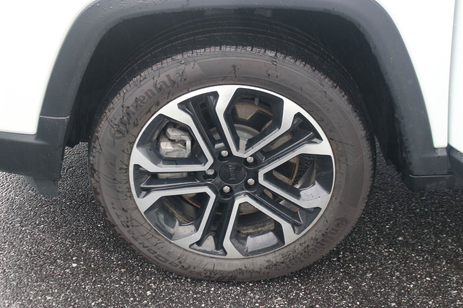 Used 2023 Jeep Compass Limited AWD/4WD image 34