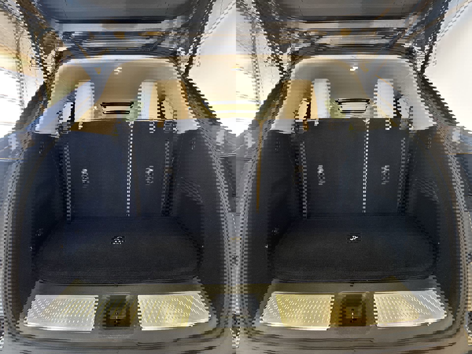 Certified 2023 INFINITI QX60 Luxe w/ Cargo Package image 24