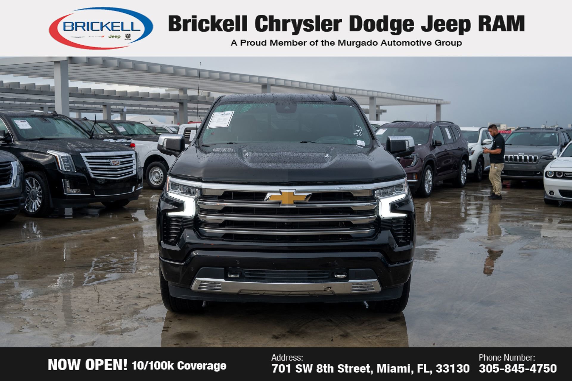 Used 2023 Chevrolet Silverado 1500 High Country w/ Technology Package image 2
