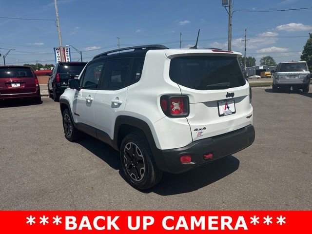 Used 2015 Jeep Renegade Trailhawk AWD/4WD image 5
