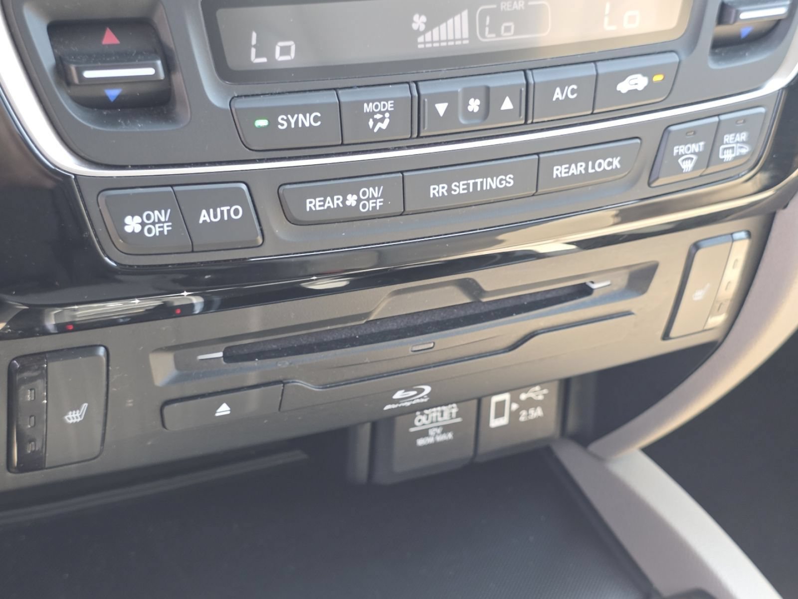 Certified 2021 Honda Pilot Touring image 35