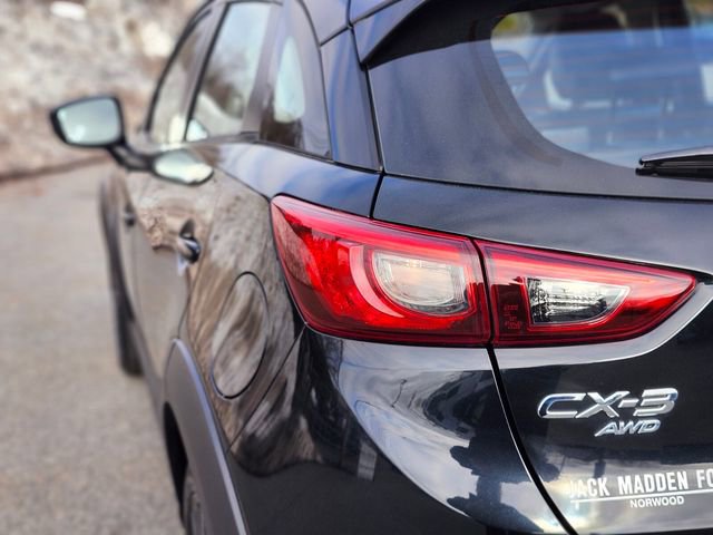Used 2017 MAZDA CX-3 Touring image 9