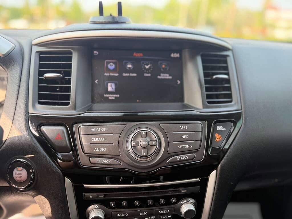 Used 2017 Nissan Pathfinder S AWD/4WD image 21