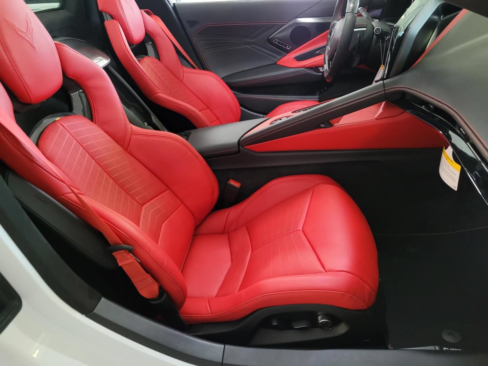 New 2027 Chevrolet Corvette Z06 w/ Z07 Performance Package RWD image 8