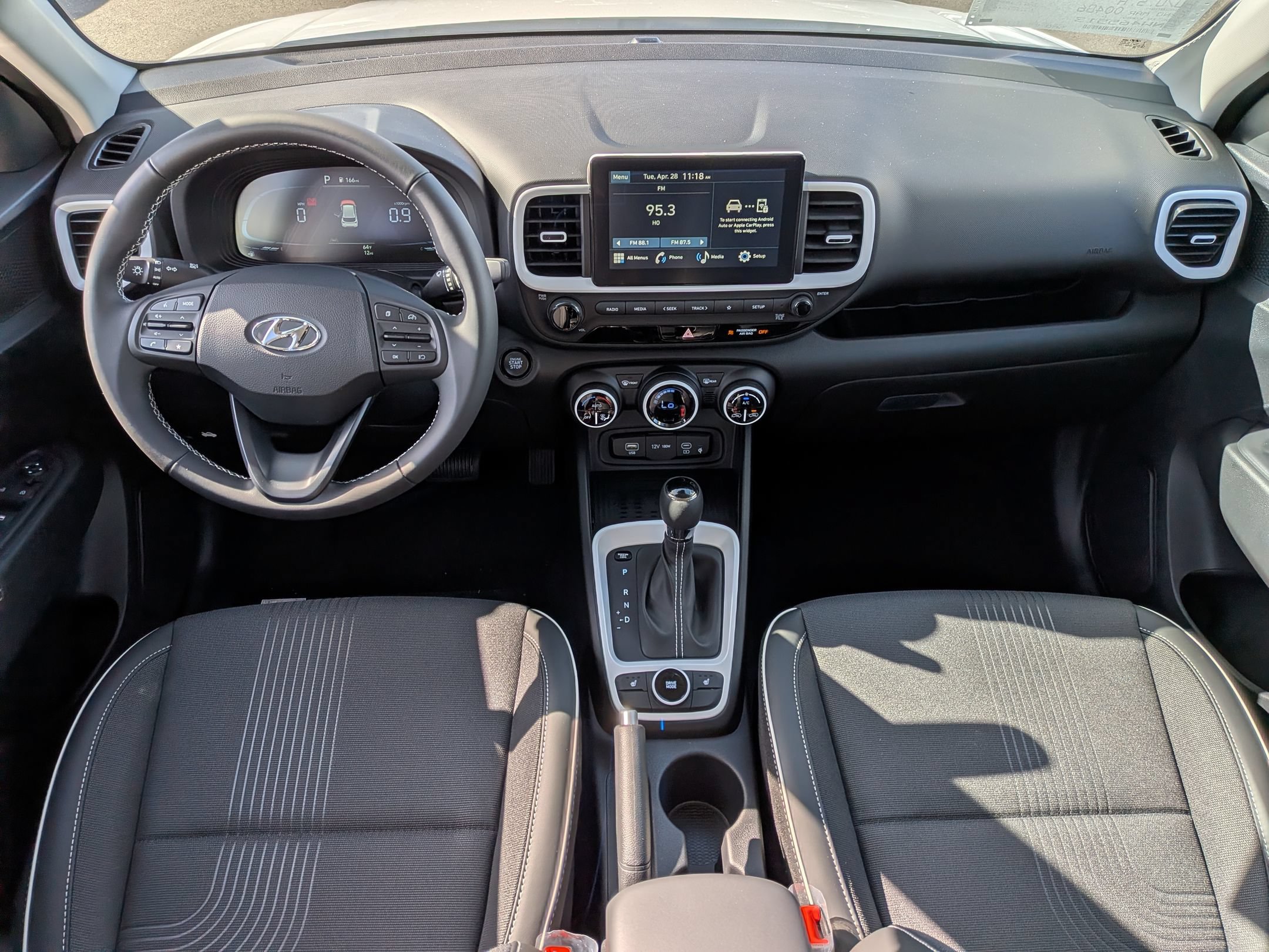 New 2026 Hyundai Venue SEL FWD image 19