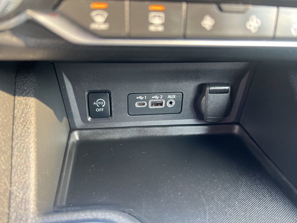 Used 2024 Nissan Sentra SV w/ All-Weather Package FWD image 49