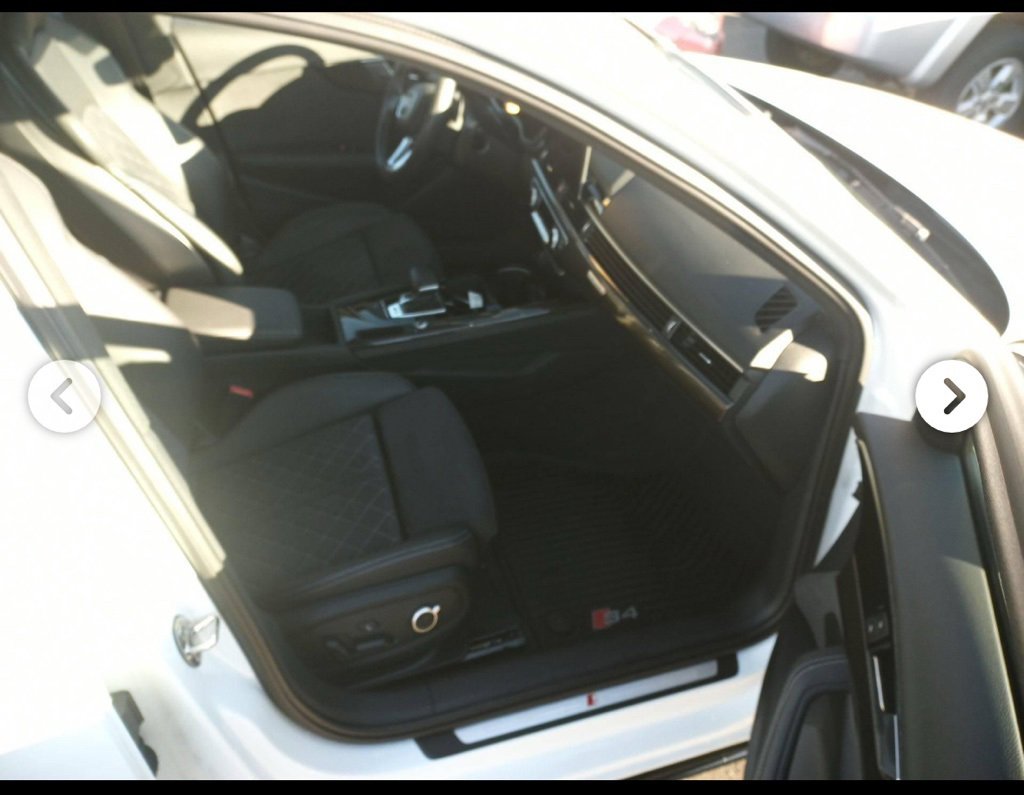 Used 2023 Audi S4 Premium Plus w/ Premium Plus Package image 8
