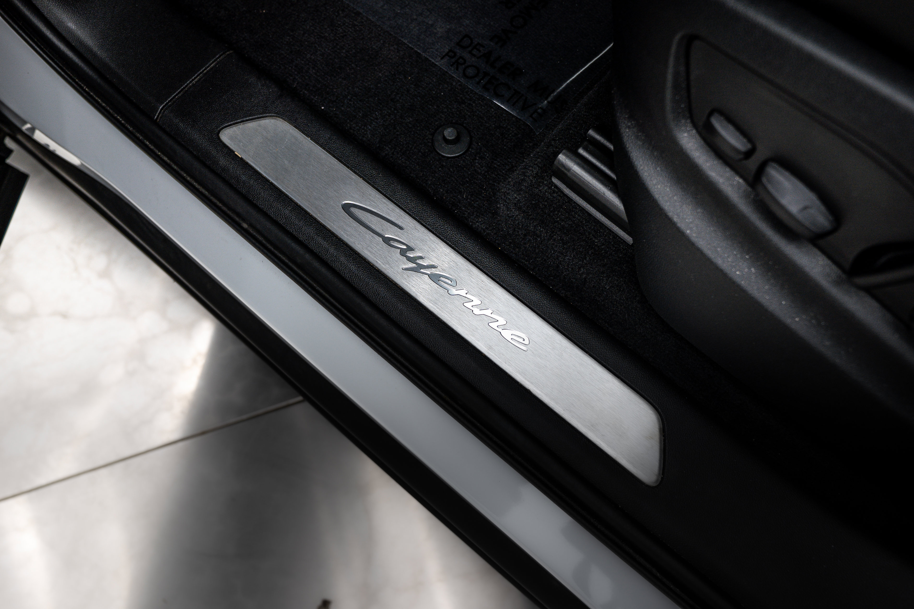 Certified 2024 Porsche Cayenne image 19