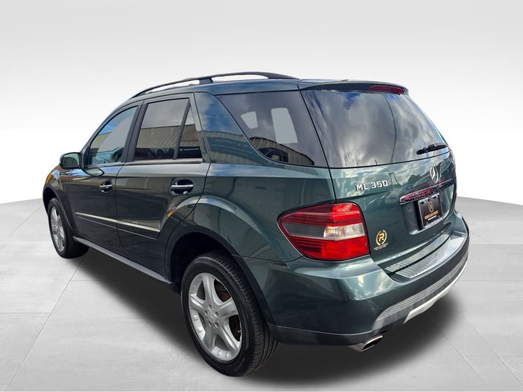 Used 2008 Mercedes-Benz ML 350 4MATIC image 3