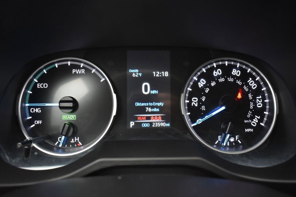 Used 2022 Toyota RAV4 LE AWD/4WD image 18
