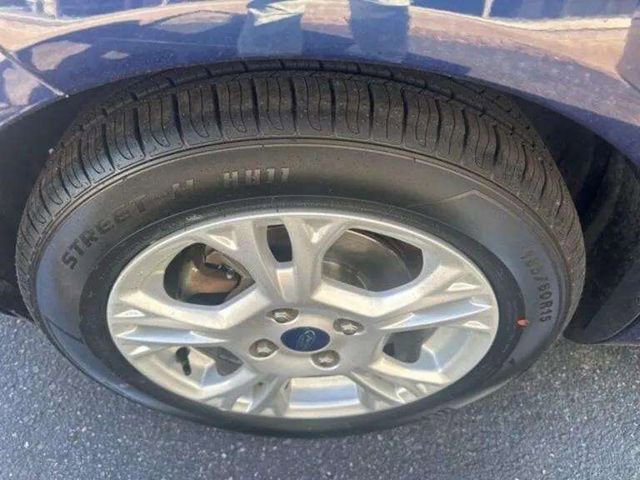 Used 2016 Ford Fiesta SE FWD image 17