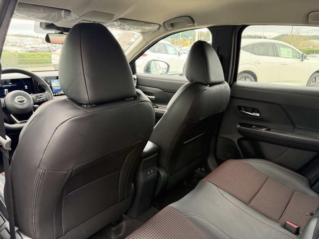 New 2026 Nissan Kicks SR w/ Cold Weather Package image 30