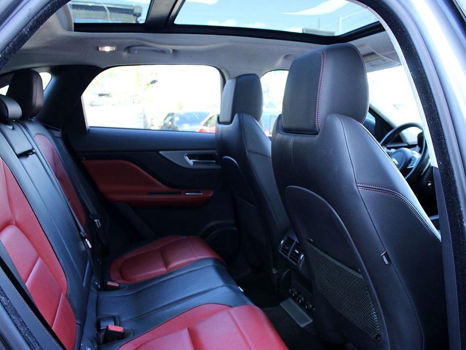 Used 2020 Jaguar F-PACE Checkered Flag image 23