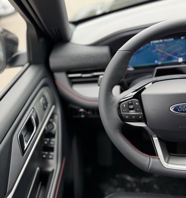 New 2026 Ford Explorer ST-Line image 17