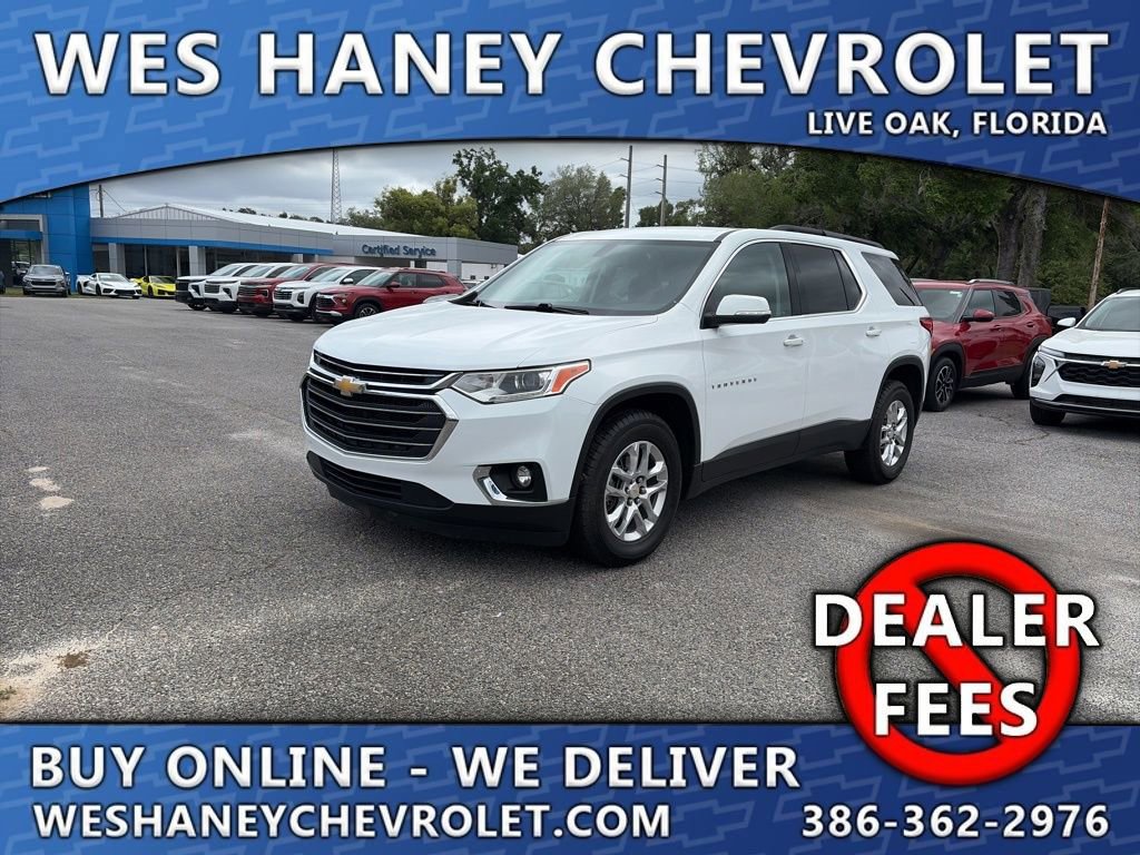 Used 2021 Chevrolet Traverse LT image 1