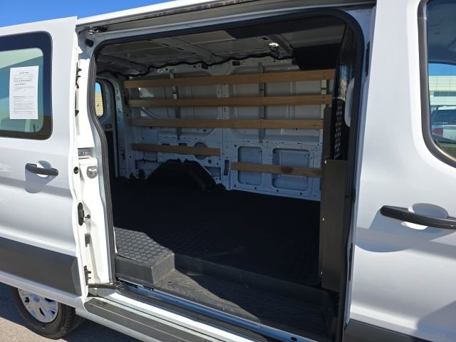Used 2024 Ford Transit 250 Low Roof w/ Exterior Upgrade Package image 17