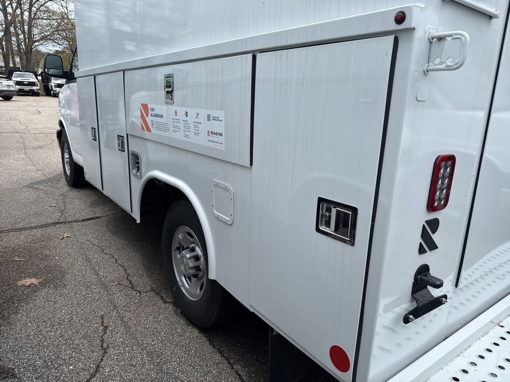 New 2025 Chevrolet Express 3500 w/ Power Convenience Package RWD image 6