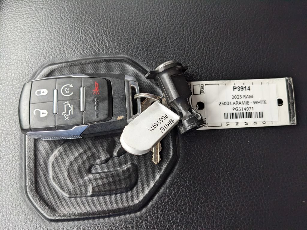 Used 2023 RAM 2500 Laramie AWD/4WD image 43