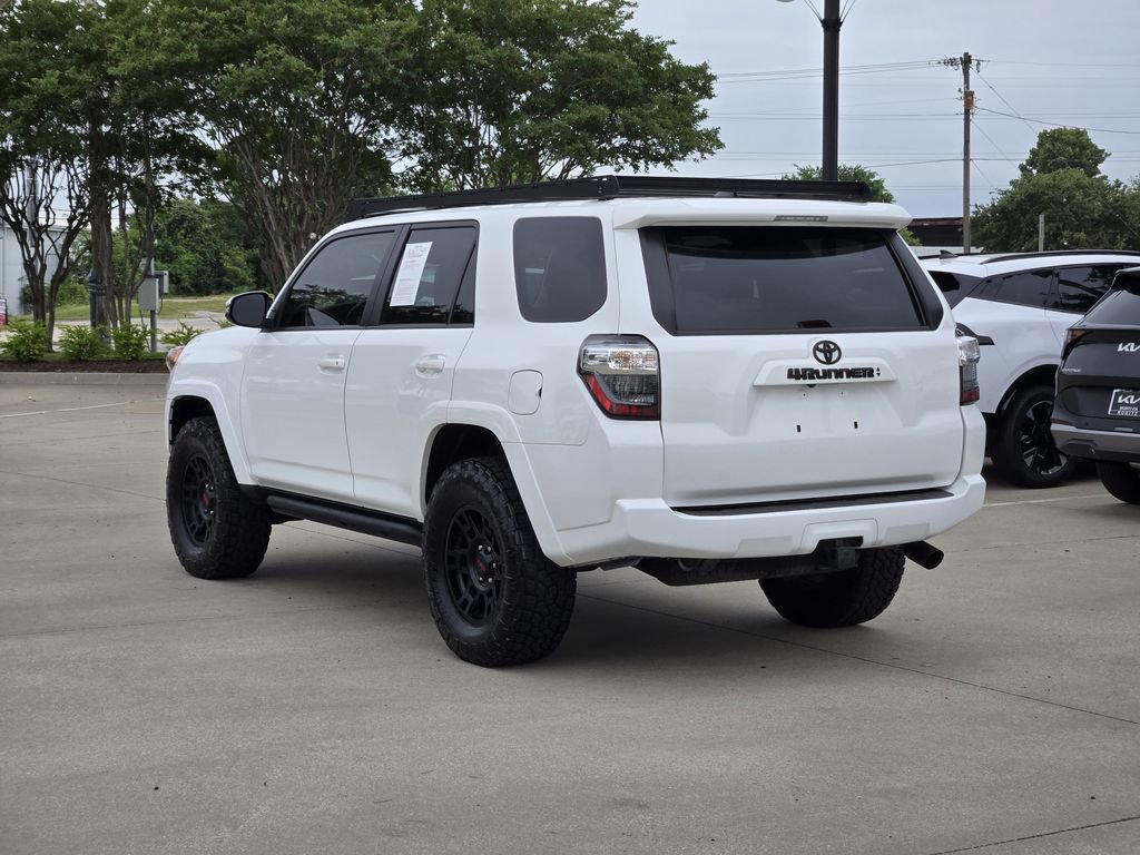Used 2023 Toyota 4Runner SR5 Premium w/ Moonroof Package RWD image 3
