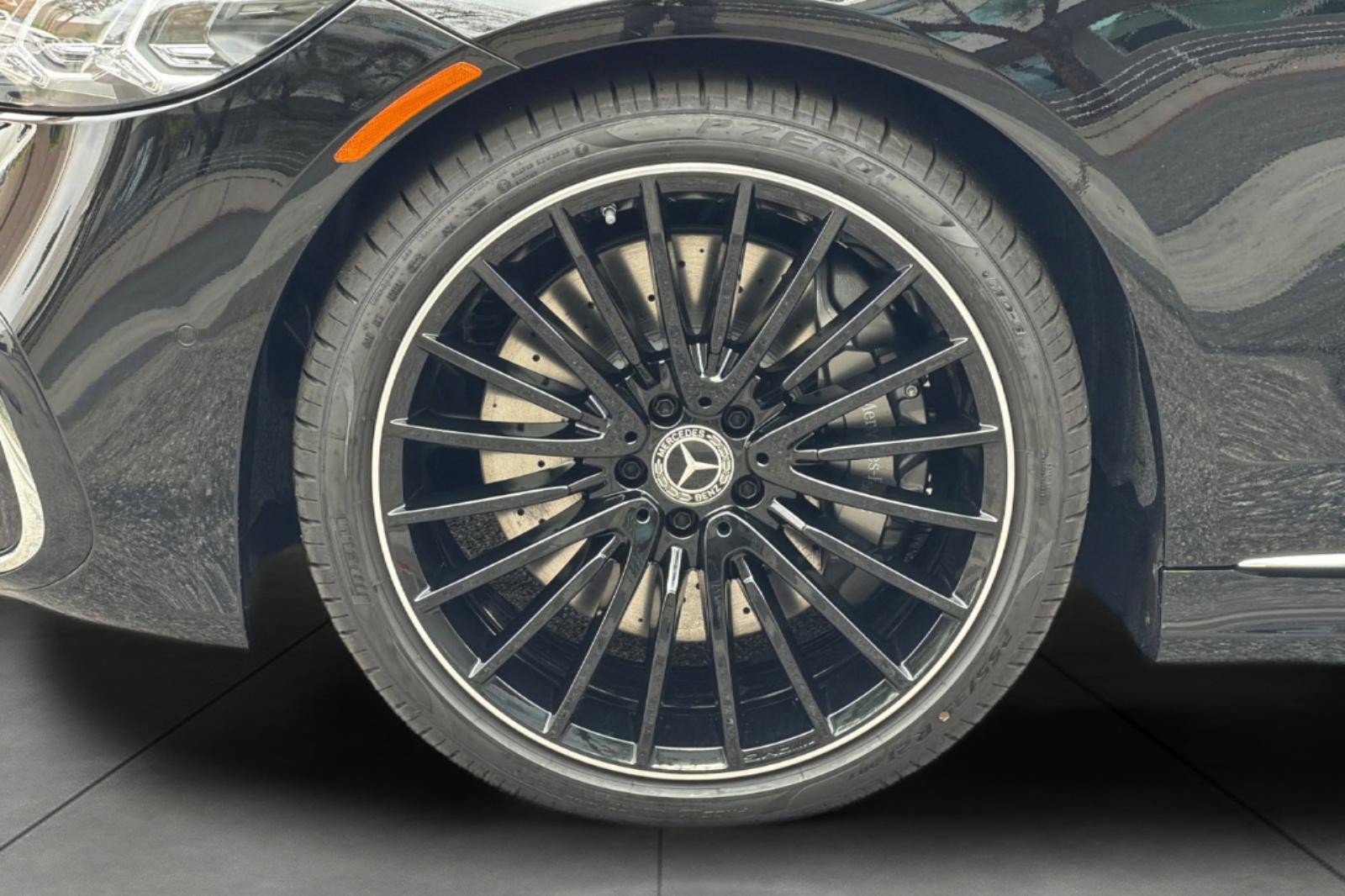 New 2027 Mercedes-Benz S 580 4MATIC Sedan image 24