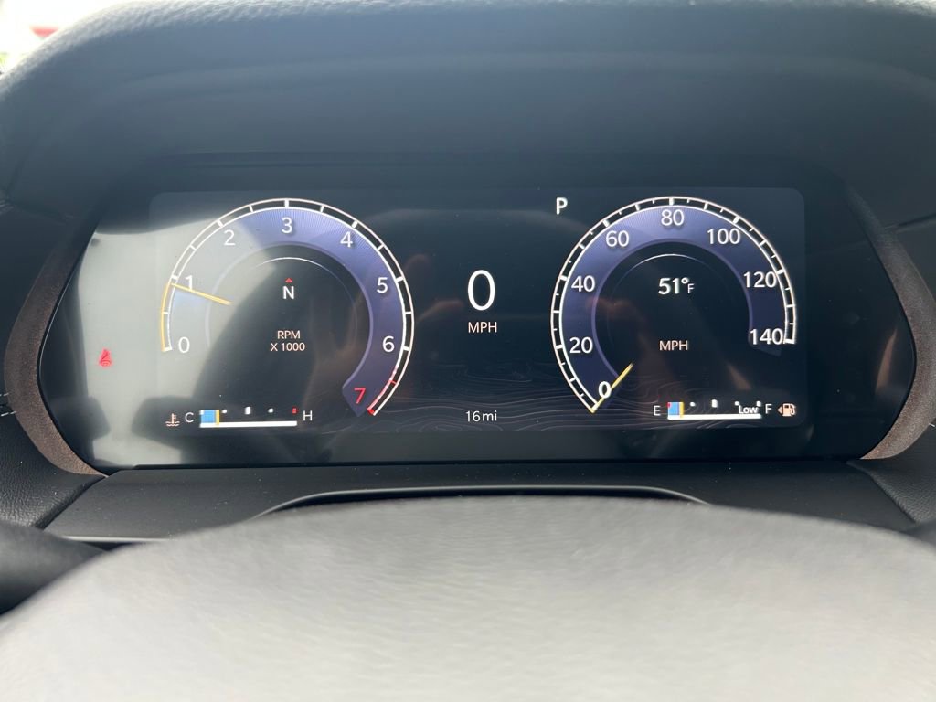 New 2025 Jeep Grand Cherokee L Altitude image 11