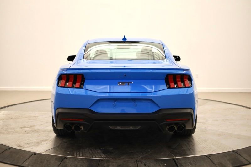Used 2026 Ford Mustang GT Premium image 4