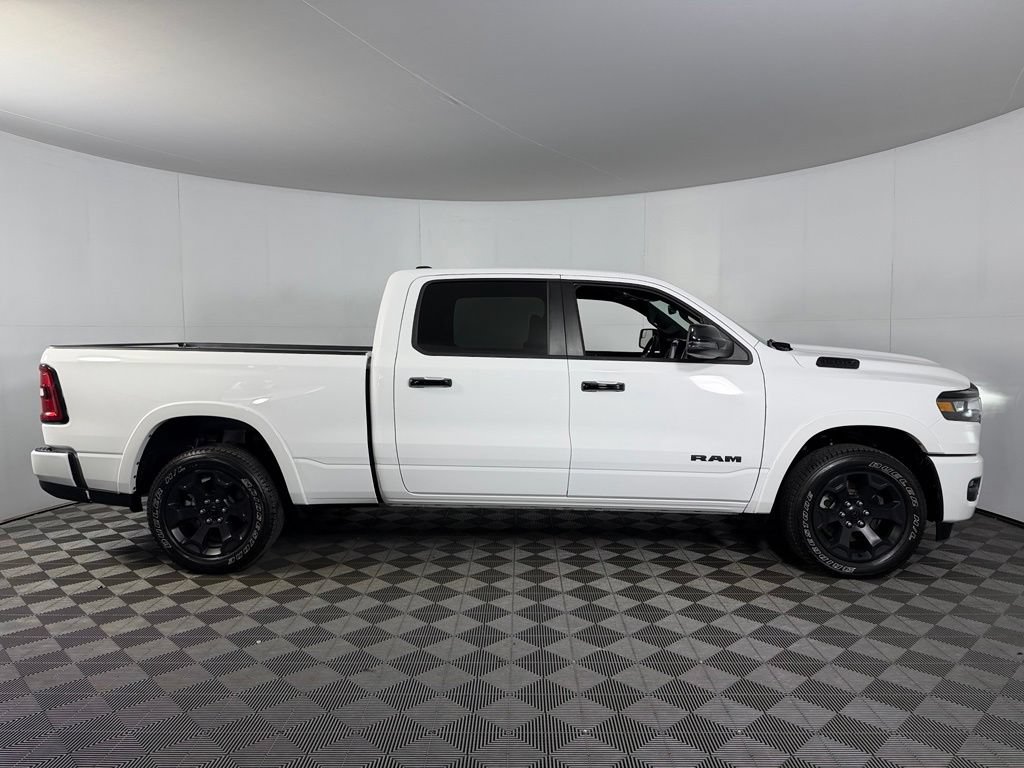 Used 2025 RAM 1500 Big Horn AWD/4WD image 5