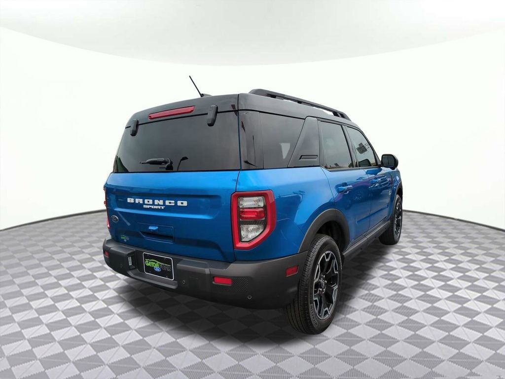 Used 2025 Ford Bronco Sport Outer Banks w/ Outer Banks Tech Package+ AWD/4WD image 5