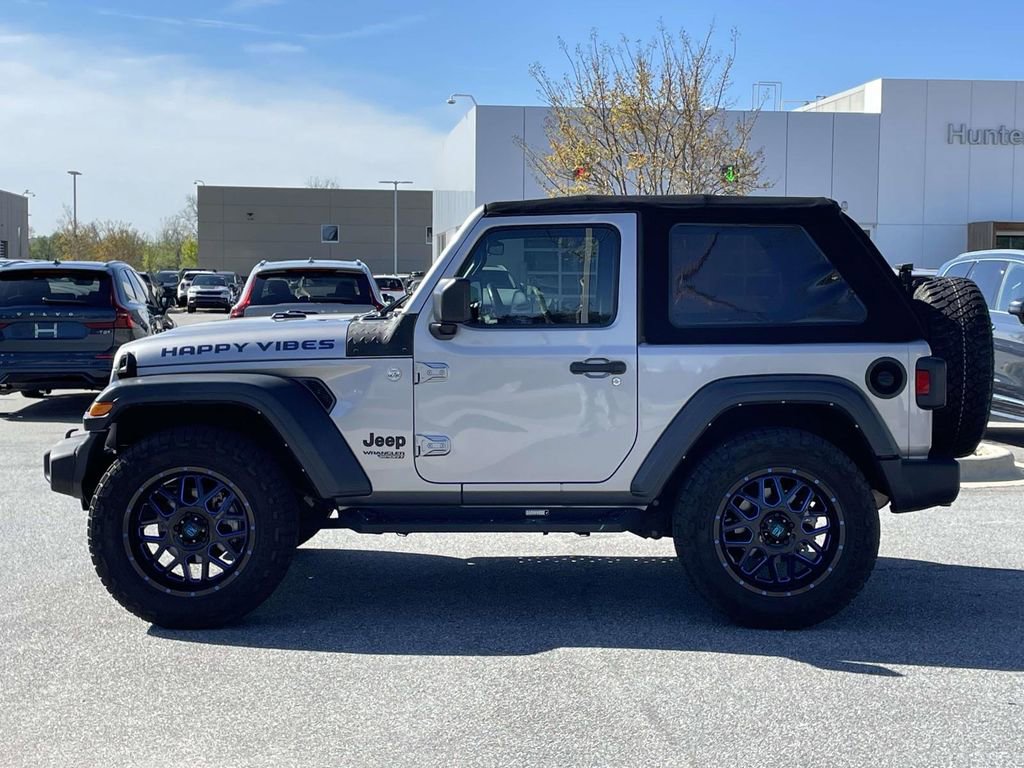 Used 2021 Jeep Wrangler Sport S image 25